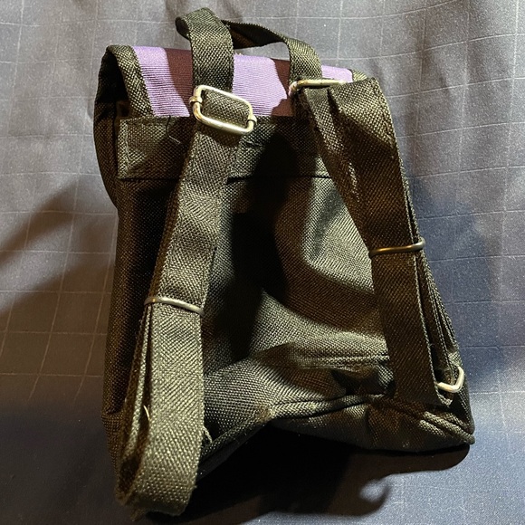 VTG 90s Disney Winnie the Pooh purple/black mini backpack NWOT - Picture 9 of 13